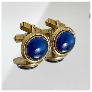 💕Beautiful Vintage Gold with Blue Stone Cabochon Swank Cufflinks💕